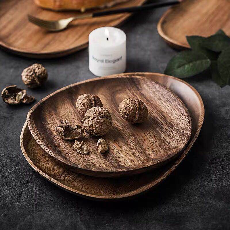 Acacia Wood Plate Set